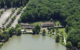 Hôtel Restaurant Des Lacs Contrexéville